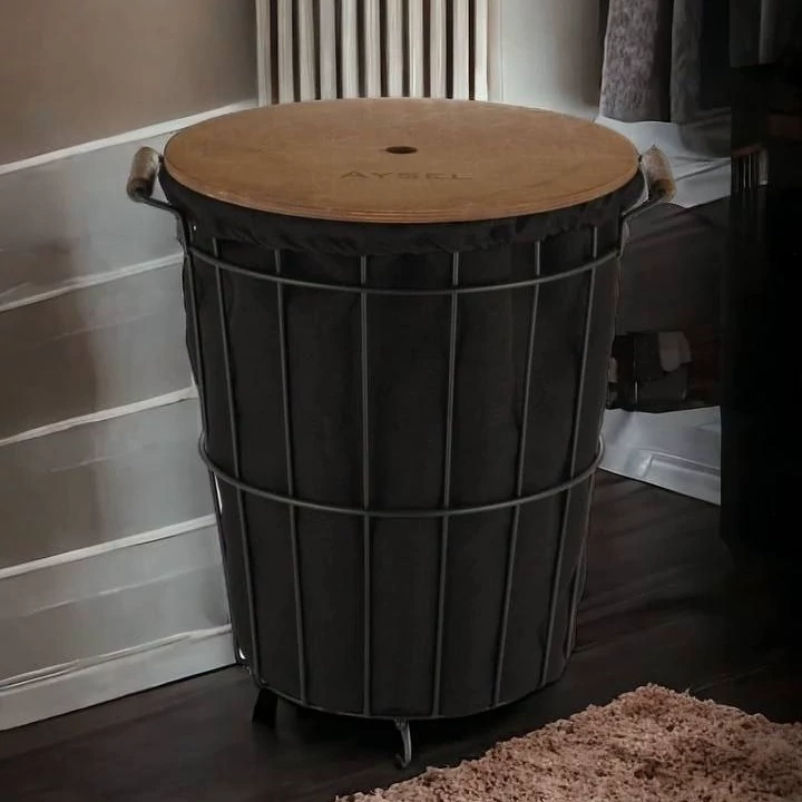 سبد لباس فلزی مشکی درب چوب آیسل